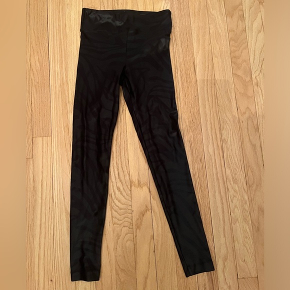 Girls Koral shiny black leggings - Picture 1 of 3